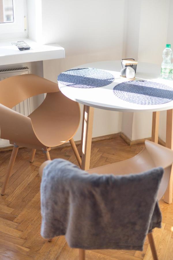 Old Town Velvet Studio Apartment Warsaw Exterior photo
